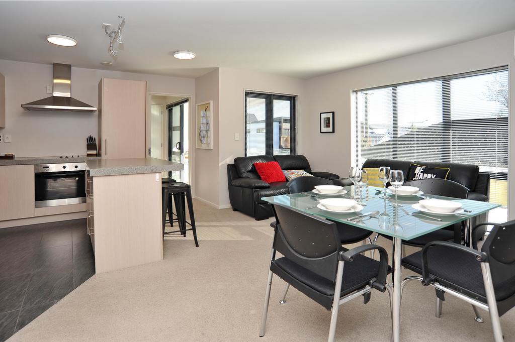 Carlton Villa 3 - Christchurch Holiday Homes מראה חיצוני תמונה