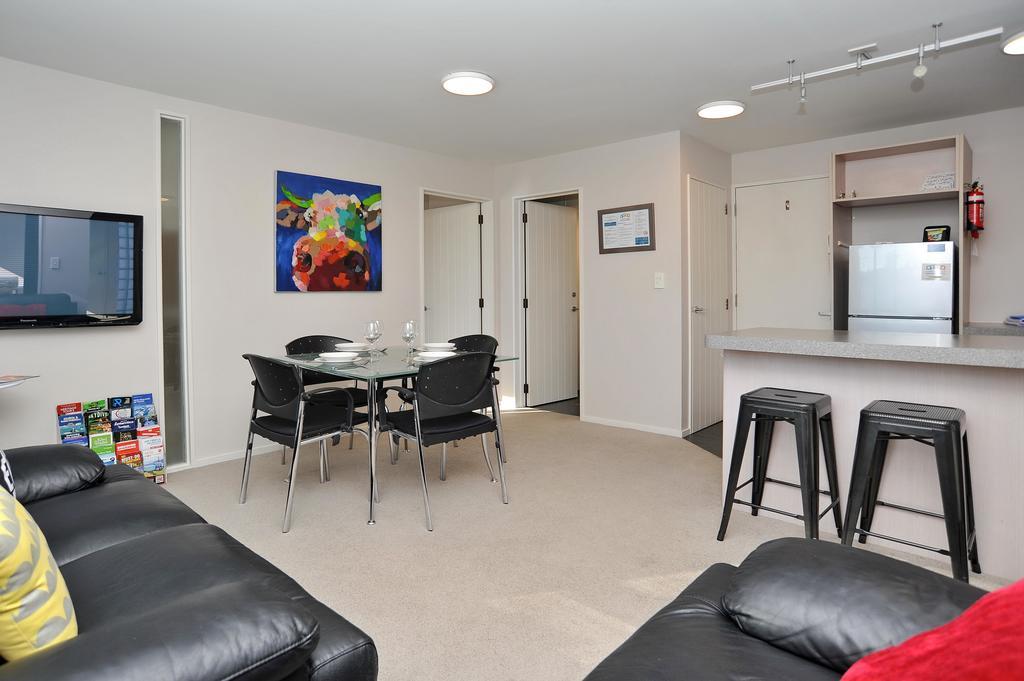 Carlton Villa 3 - Christchurch Holiday Homes מראה חיצוני תמונה